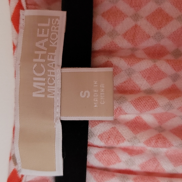 Michael Kors top size Small - Picture 2 of 3